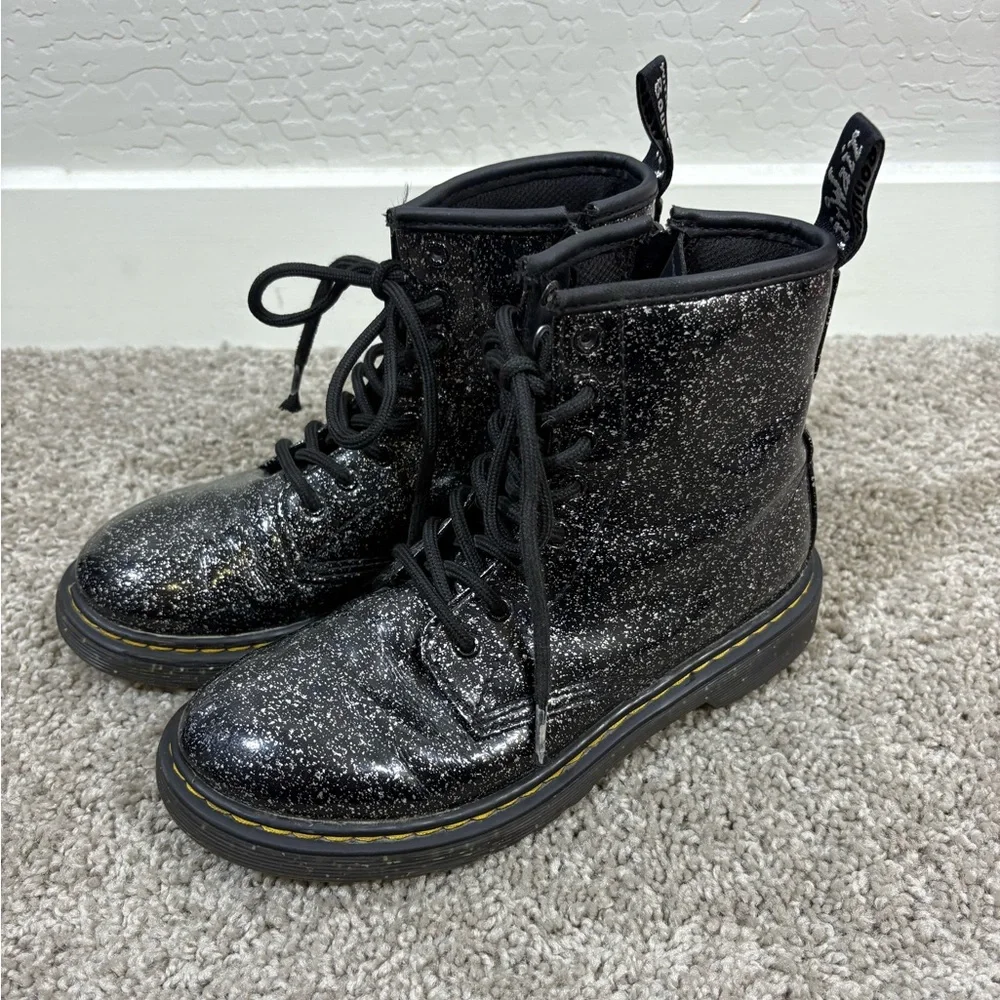 Dr. Martens Girls' 1460 J Glitter Boots size 3‎ Cosmic Glitter